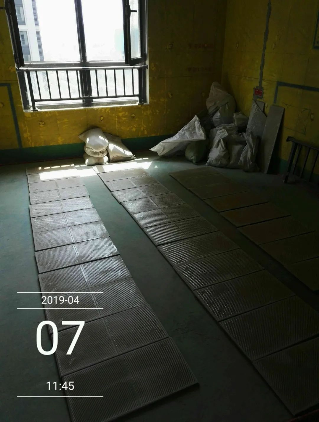 孟憲濤_保利國際社區(qū)115㎡現(xiàn)代北歐--簡潔明亮之家，一人獨(dú)居太愜意！30工地一覽