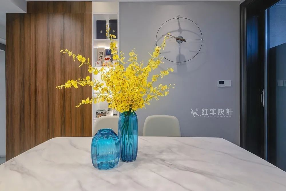 余瑋_金鼎灣花園135㎡輕奢風(fēng)格--老房升級(jí)改造，前后對(duì)比大變樣！11餐廚·改造后