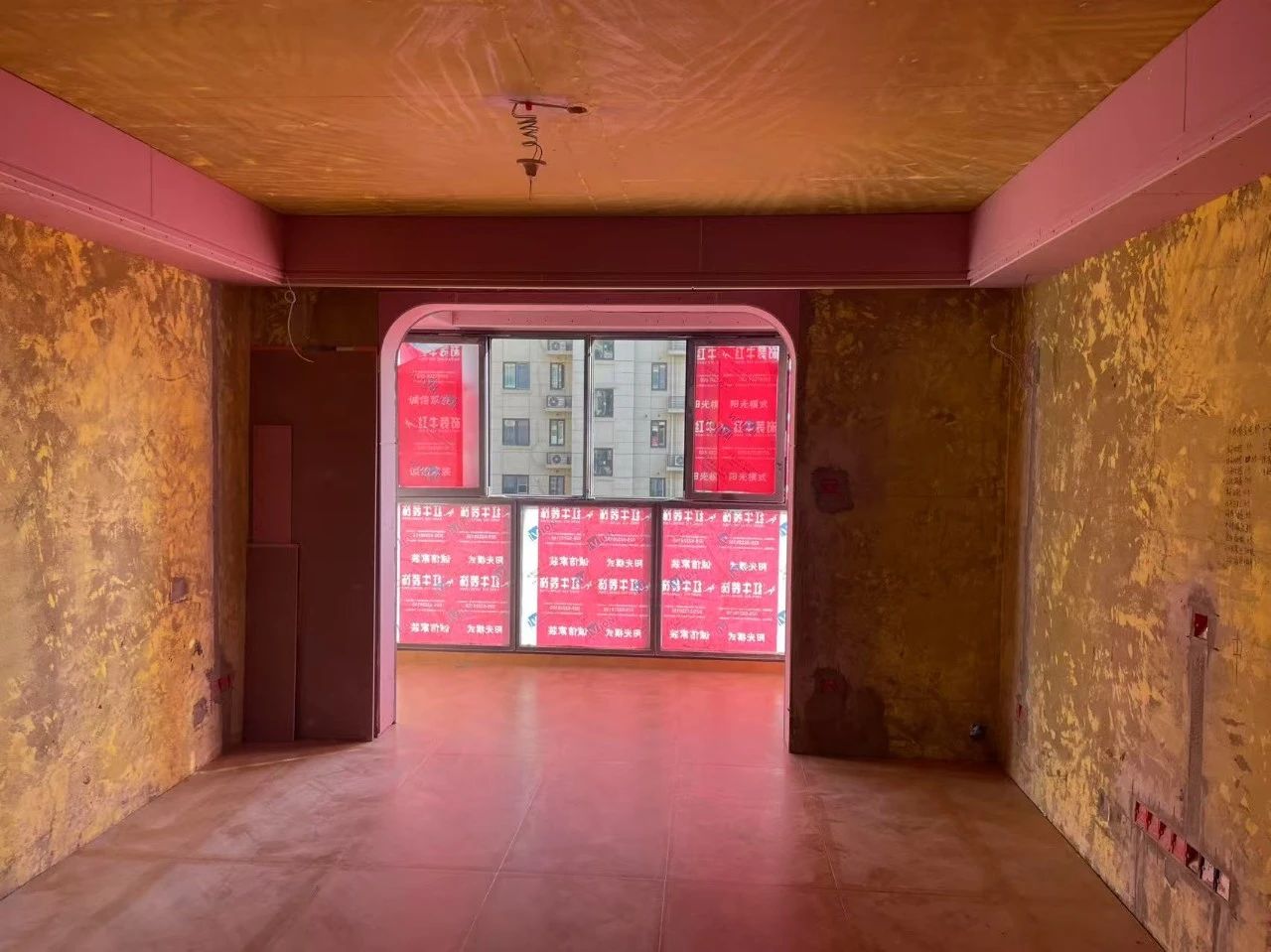 跟著設(shè)計(jì)師去工地驗(yàn)收，用細(xì)節(jié)詮釋家居美學(xué)