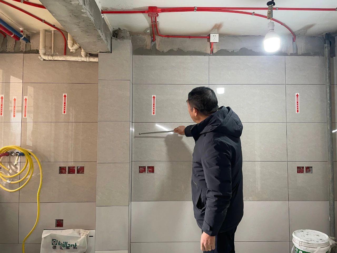 工地巡檢：工程總監(jiān)每周不間斷，為裝修品質(zhì)護航08